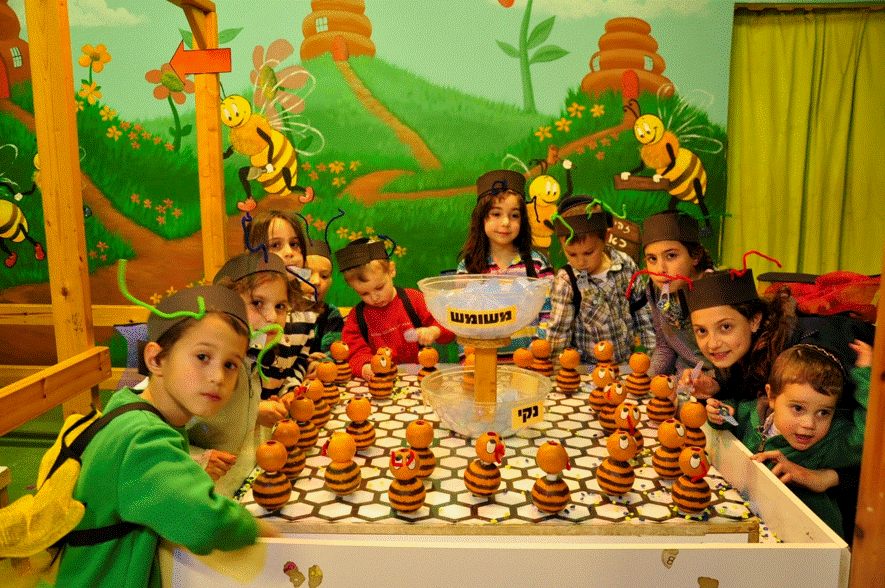 גלריית מאחורי הדבש – תמונה 214