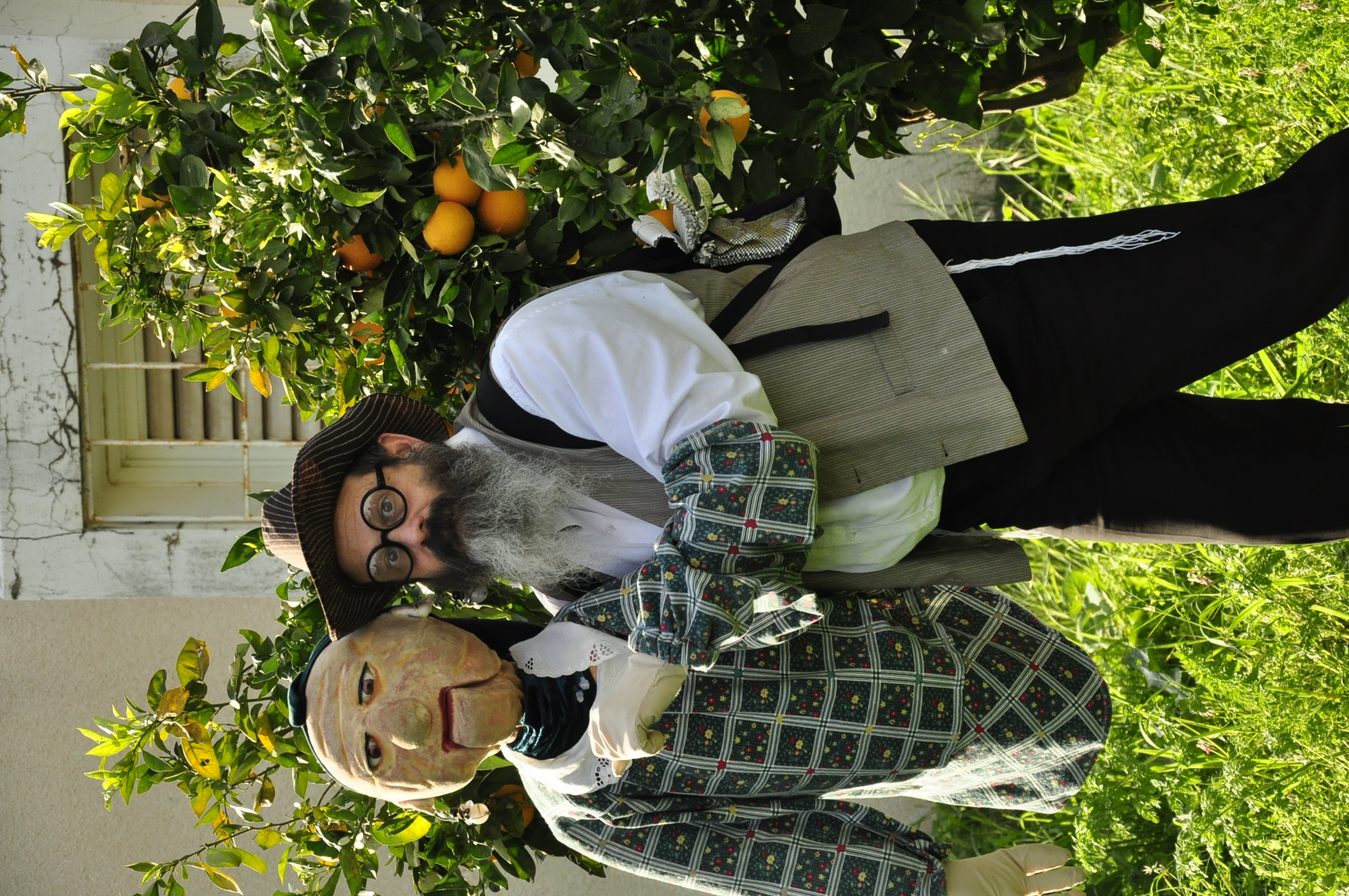 גלריית מאחורי הדבש – תמונה 81