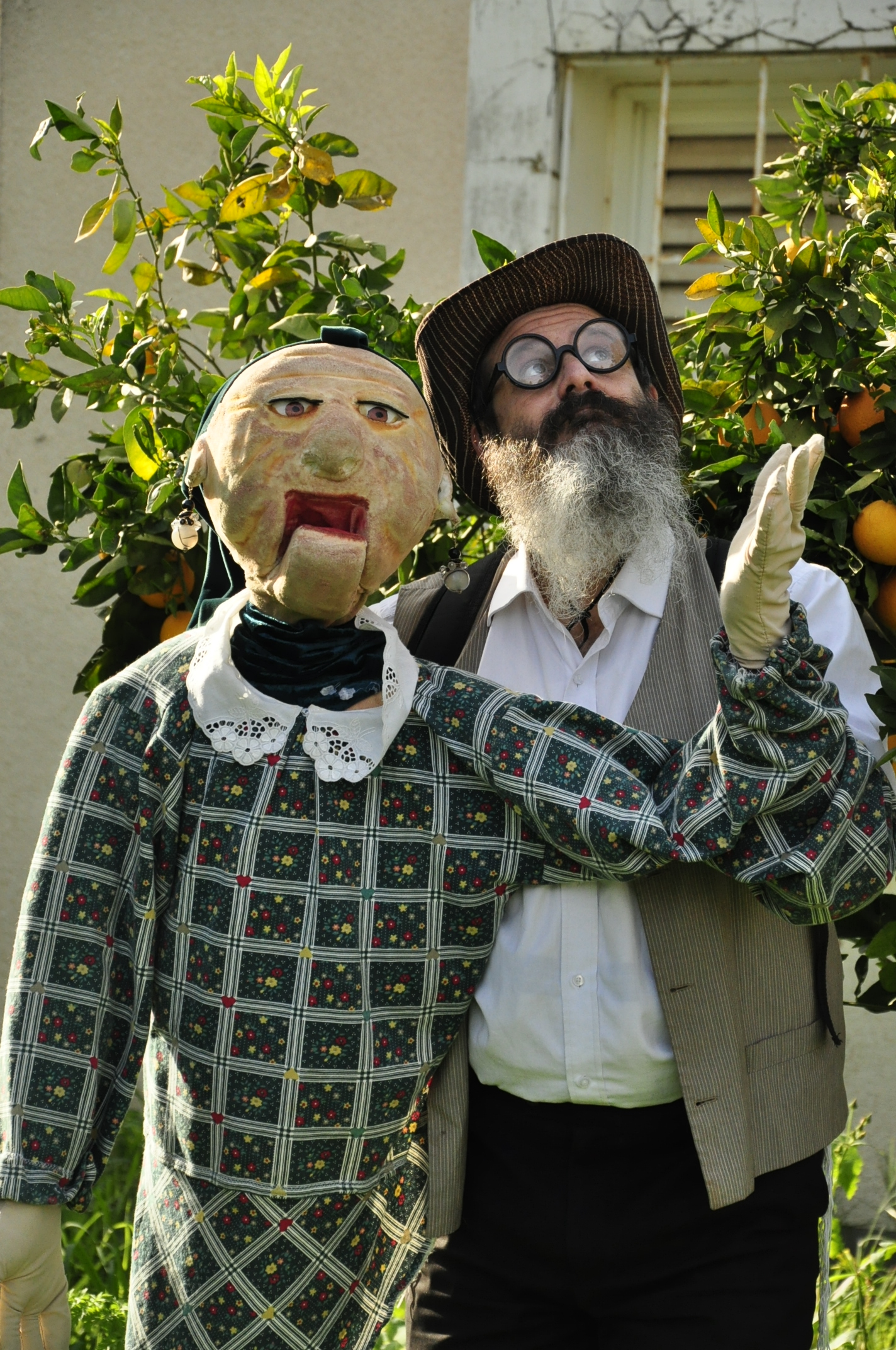 גלריית מאחורי הדבש – תמונה 85