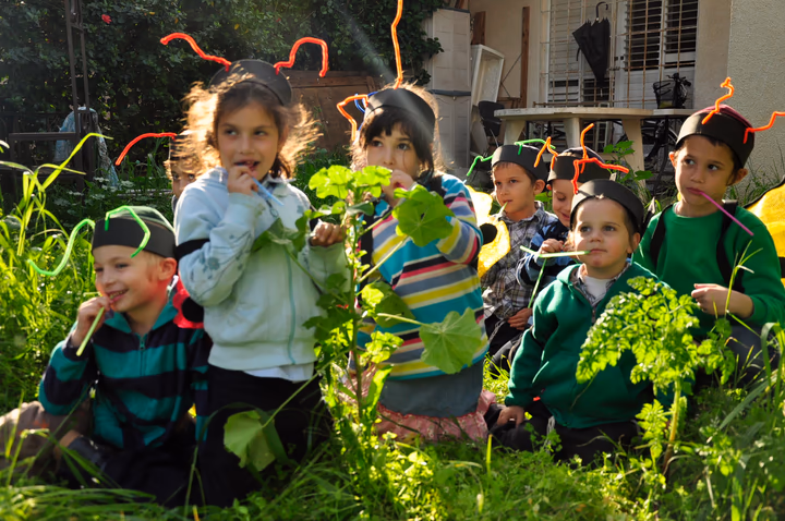 גלריית מאחורי הדבש – תמונה 111